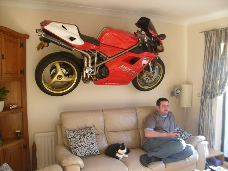 Illustration for article titled When luxury cars become beautiful pieces of furniture
